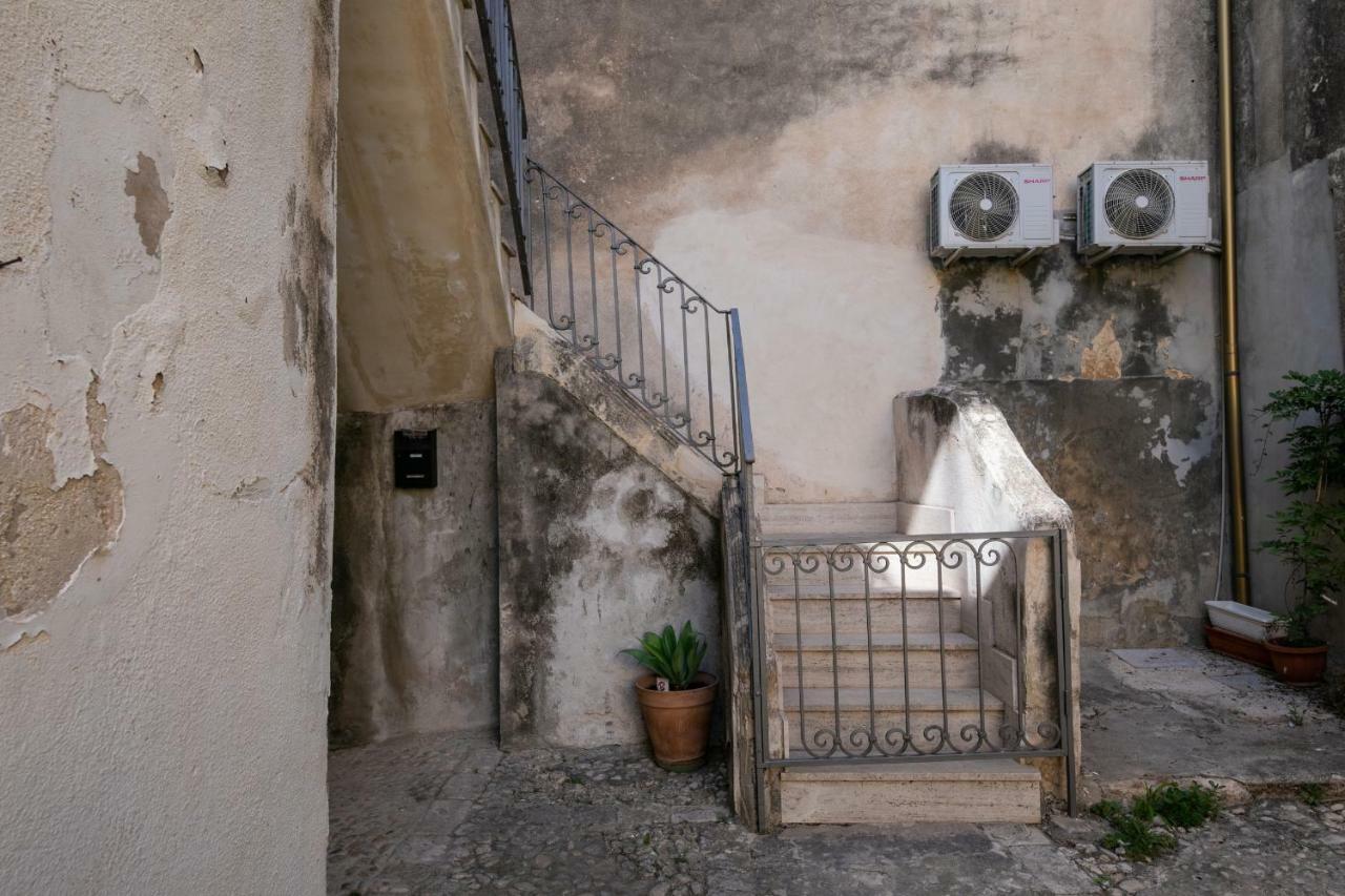 Casa Stefania Apartment Noto Exterior photo